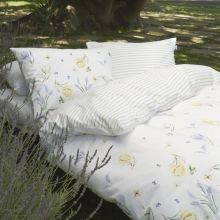Janneke Brinkman Dekbedovertrek Light Breeze - Litsjumeaux - 240x200/220 cm - Wit/Paars